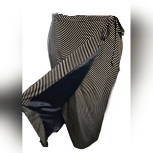 Talbots Black/Ivory Striped Wrap Skirt 100% Silk• Lined•Diagonal Cut• Size12